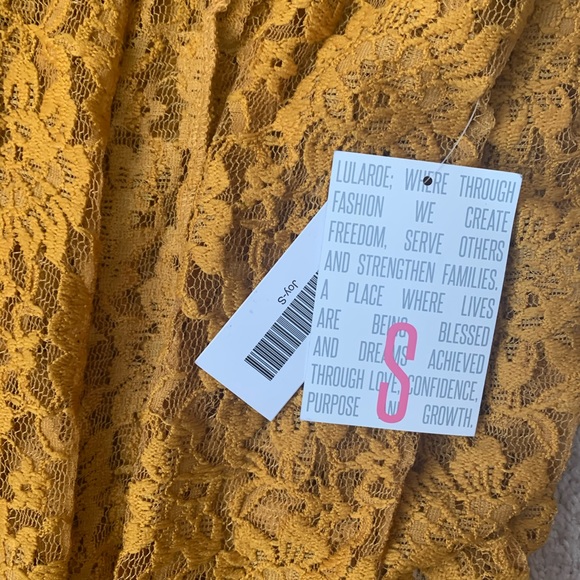 Lularoe Lace Joy - Picture 2 of 3